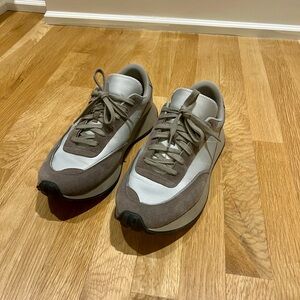 Common Projects Track 80 Retro Runner